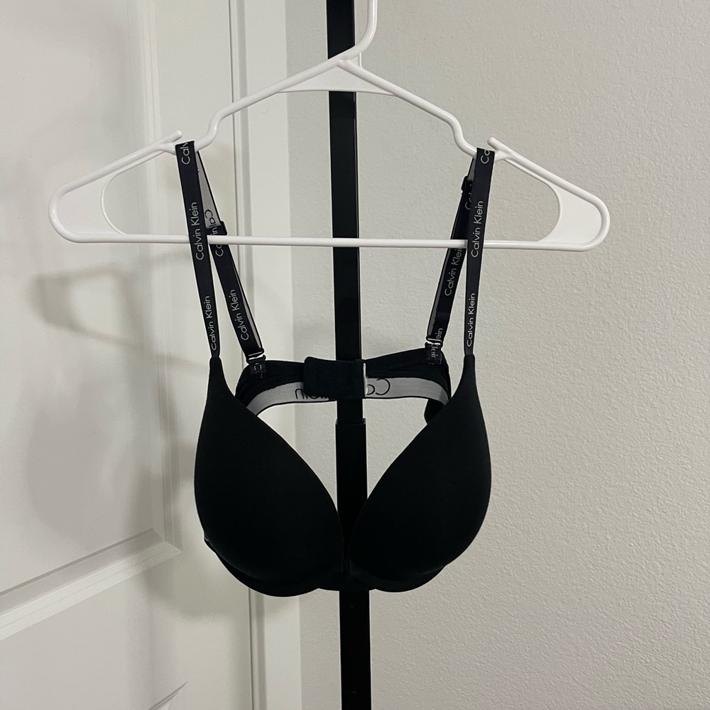 Calvin Klein Bra In Black - Picture 2 of 5
